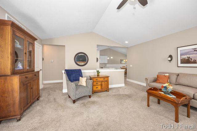 2631 Stockwood Drive Ne, City Of Grand Rapids, MI 49505