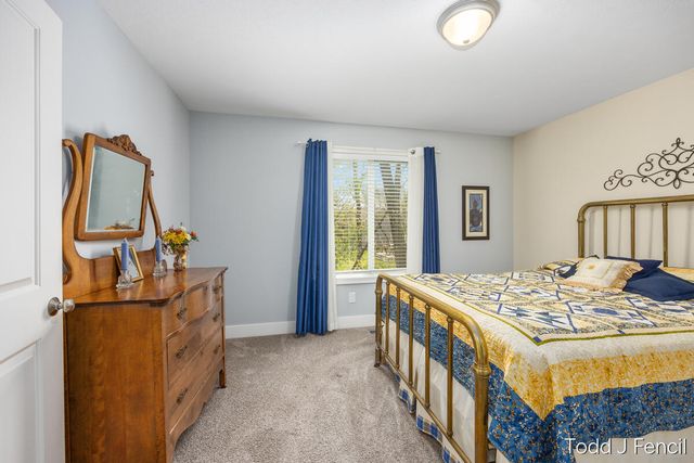 2631 Stockwood Drive Ne, City Of Grand Rapids, MI 49505