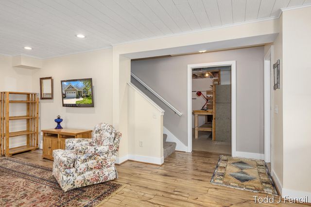2631 Stockwood Drive Ne, City Of Grand Rapids, MI 49505