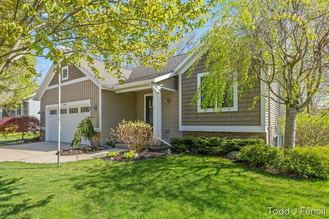 2631 Stockwood Drive Ne, City Of Grand Rapids, MI 49505