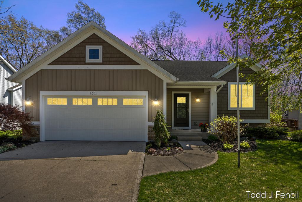 2631 Stockwood Drive Ne, City Of Grand Rapids, MI 49505