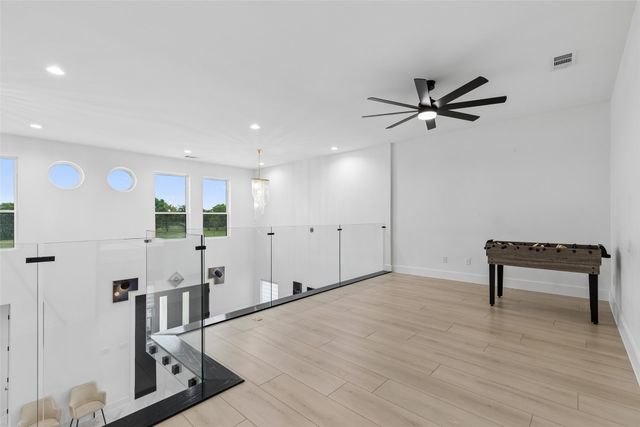 1053 Sedalia Road, Van Alstyne, TX 75495