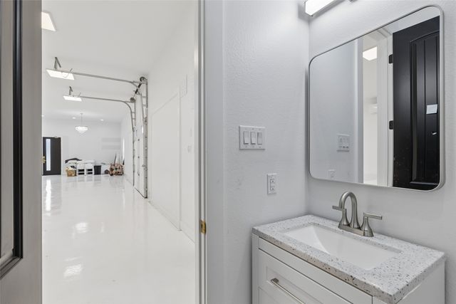 1053 Sedalia Road, Van Alstyne, TX 75495