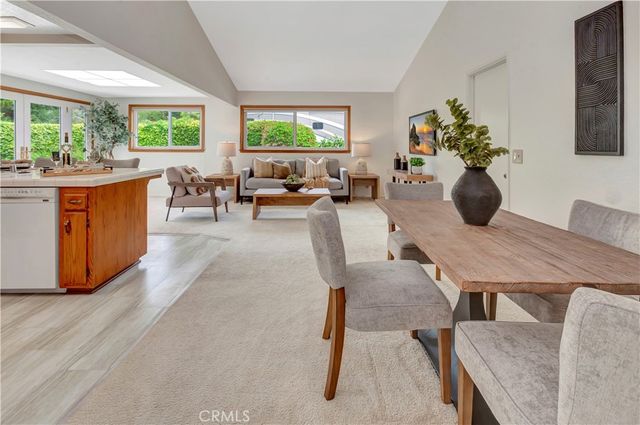 31861 Via De Linda, San Juan Capistrano, CA 92675
