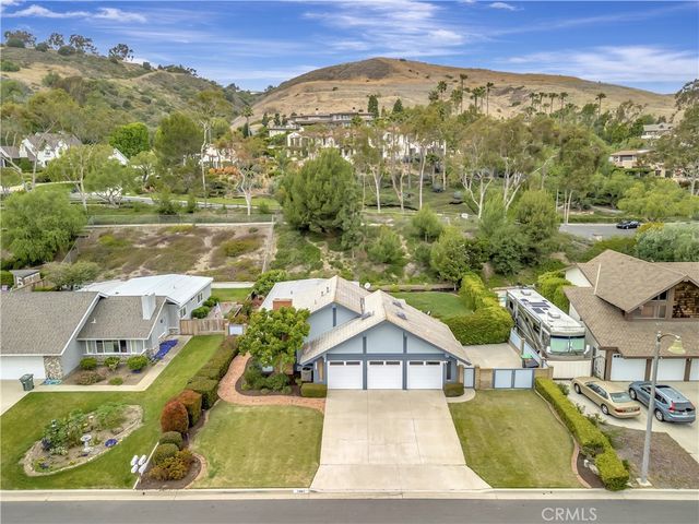 31861 Via De Linda, San Juan Capistrano, CA 92675