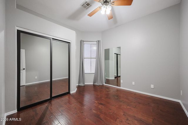 5974 W KERRY Lane, Glendale, AZ 85308