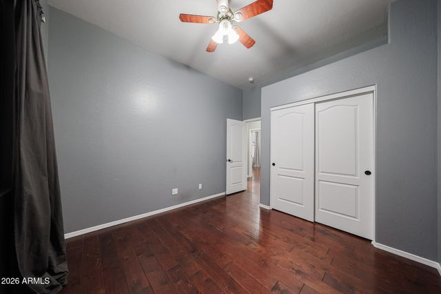 5974 W KERRY Lane, Glendale, AZ 85308