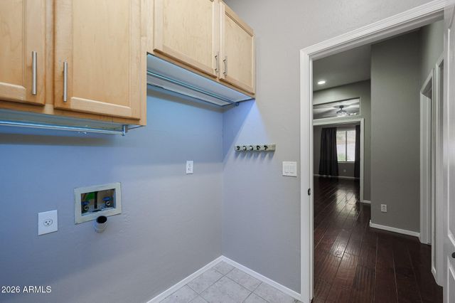 5974 W KERRY Lane, Glendale, AZ 85308