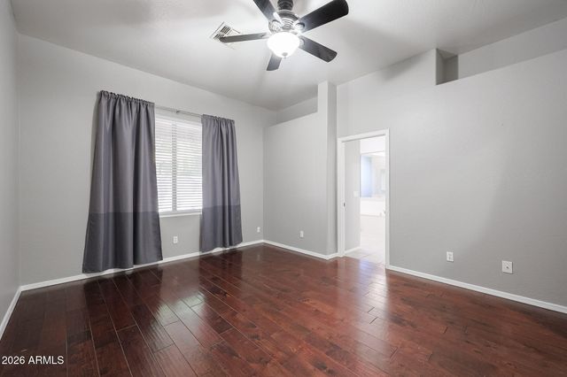 5974 W KERRY Lane, Glendale, AZ 85308