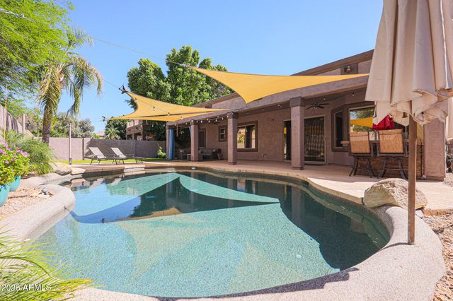 5974 W KERRY Lane, Glendale, AZ 85308