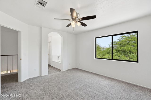 10811 E Limberbush Place, Tucson, AZ 85748