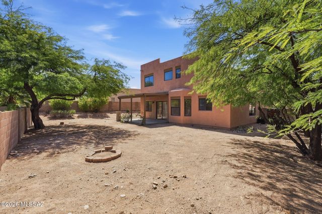 10811 E Limberbush Place, Tucson, AZ 85748
