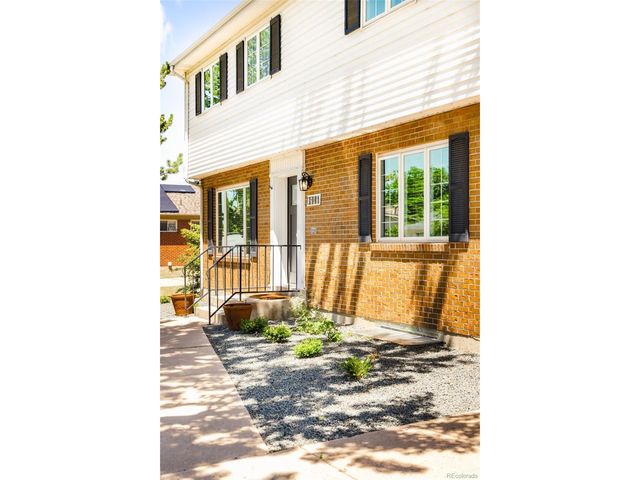 6570 S High St, Centennial, CO 80121