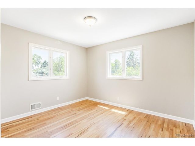 6570 S High St, Centennial, CO 80121