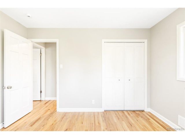6570 S High St, Centennial, CO 80121