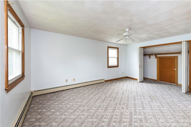 6 Englewood Court, Warren, RI 02885