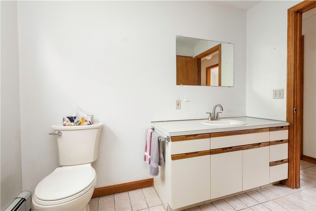 6 Englewood Court, Warren, RI 02885