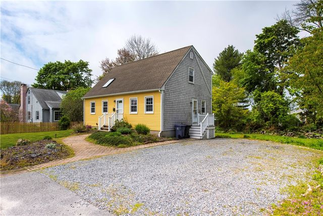 6 Englewood Court, Warren, RI 02885