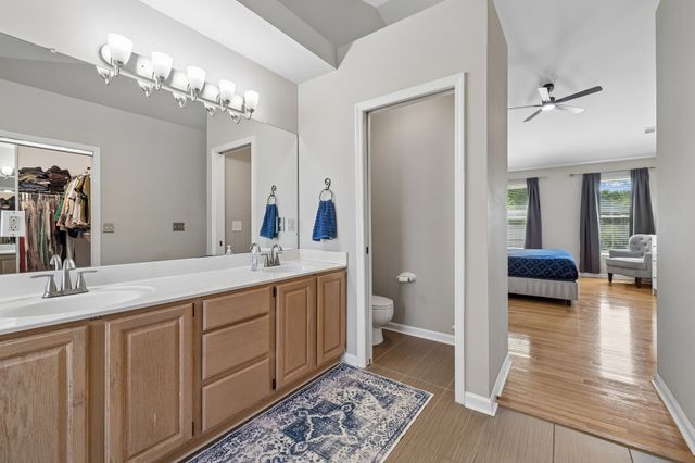 301 Mill Run Cir, Nashville, TN 37221