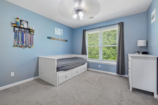 301 Mill Run Cir, Nashville, TN 37221