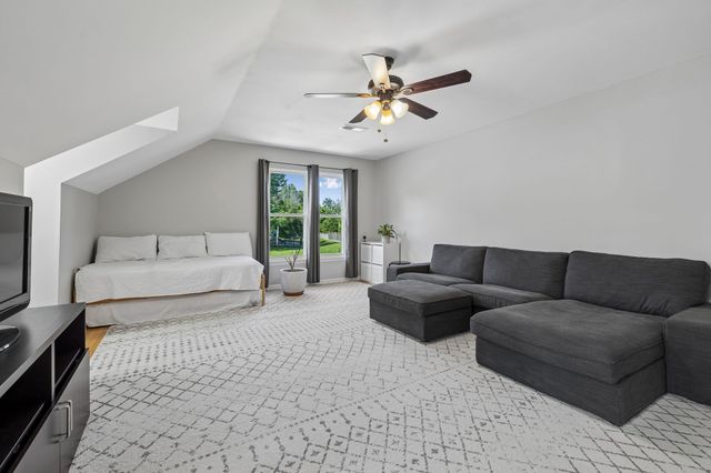 301 Mill Run Cir, Nashville, TN 37221