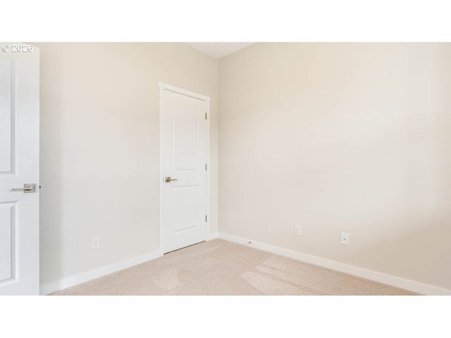 9194 Se Azalea St, Happy Valley, OR 97086