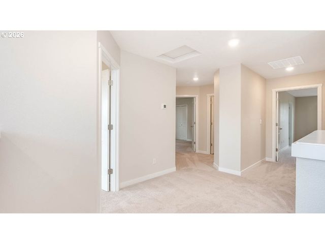 9194 Se Azalea St, Happy Valley, OR 97086