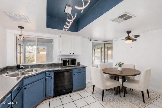 2036 E MARILYN Avenue, Mesa, AZ 85204