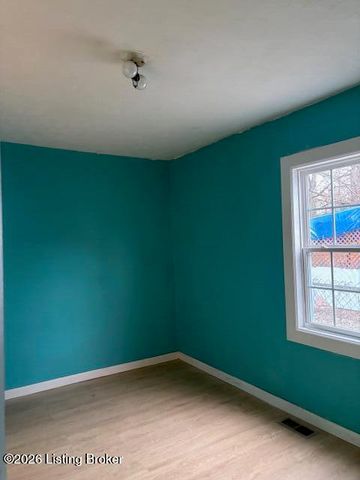 1771 Dumesnil St, Louisville, KY 40210