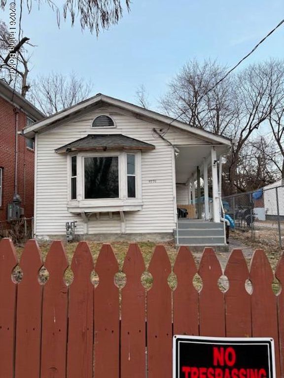 1771 Dumesnil St, Louisville, KY 40210