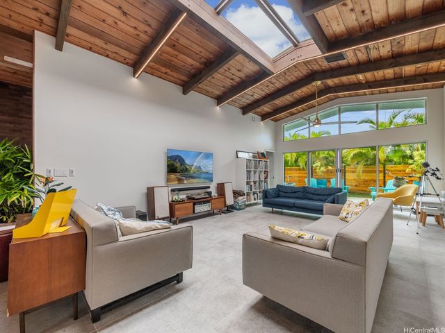 85 Mahiloa Place, Kailua, HI 96734