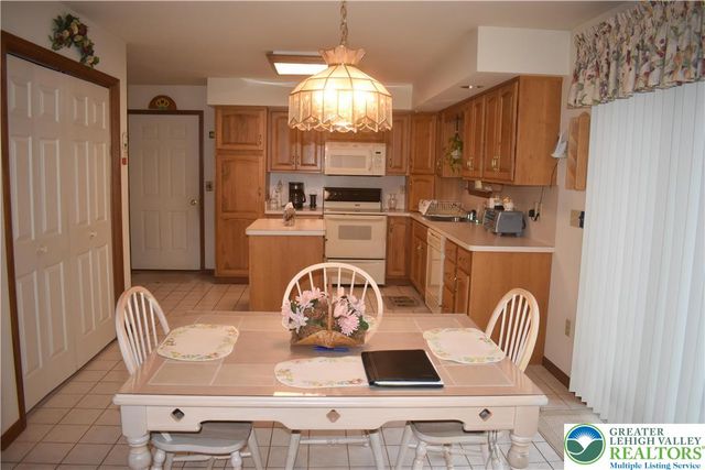 289 Chipperfield Drive, Chestnuthill Twp, PA 18330