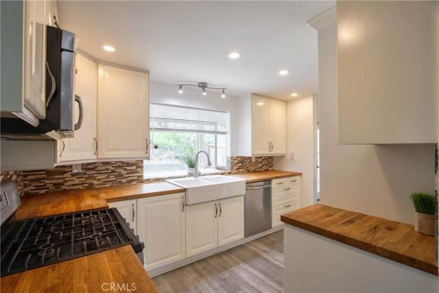 45303 Esmerado Court, Temecula, CA 92592