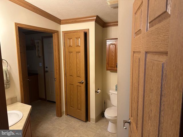 1 WALNUT, Quakertown, PA 18951