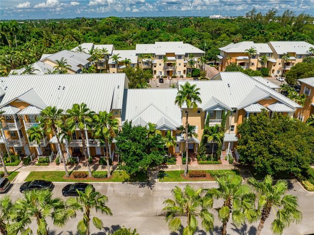 317 SW 13th Terrace 317, Fort Lauderdale, FL 33312