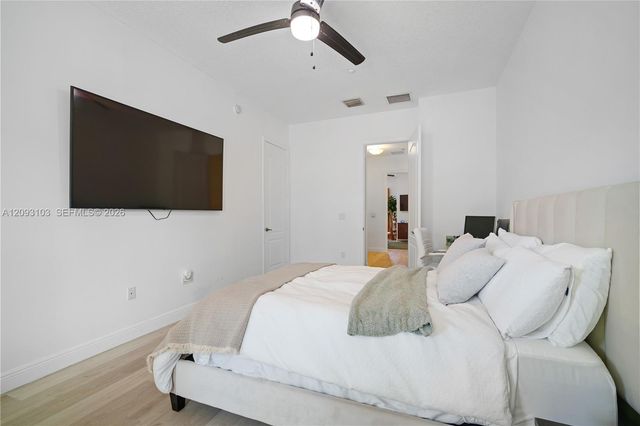 317 SW 13th Terrace 317, Fort Lauderdale, FL 33312
