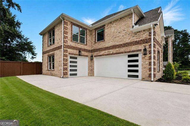392 Price Place, Norcross, GA 30071