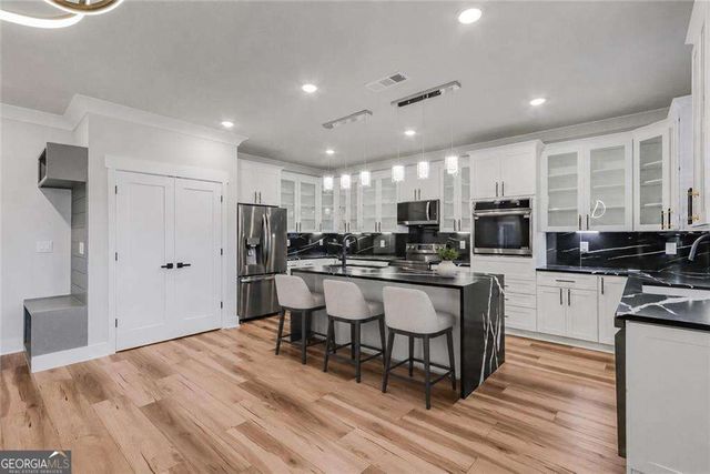 392 Price Place, Norcross, GA 30071