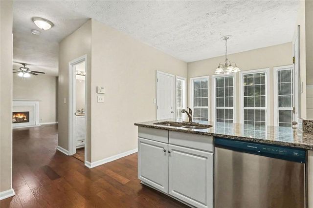 4330 Smithson Creek Drive, Ellenwood, GA 30294