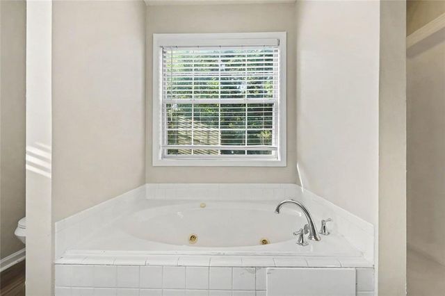 4330 Smithson Creek Drive, Ellenwood, GA 30294