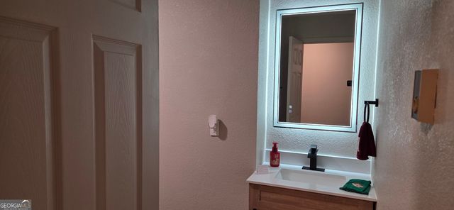 1024 Mount Olivet Road, Hartwell, GA 30643