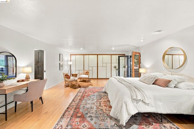 6064 Colton Blvd, Oakland, CA 94611