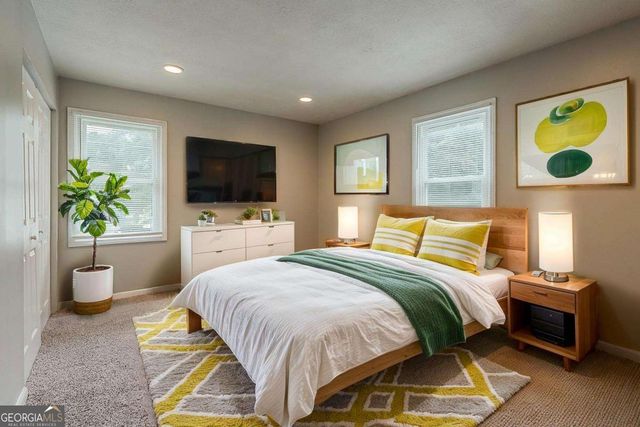 3633 Bunker Hill Drive SW, Atlanta, GA 30331