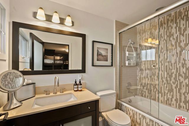 370 25th Street, Santa Monica, CA 90402