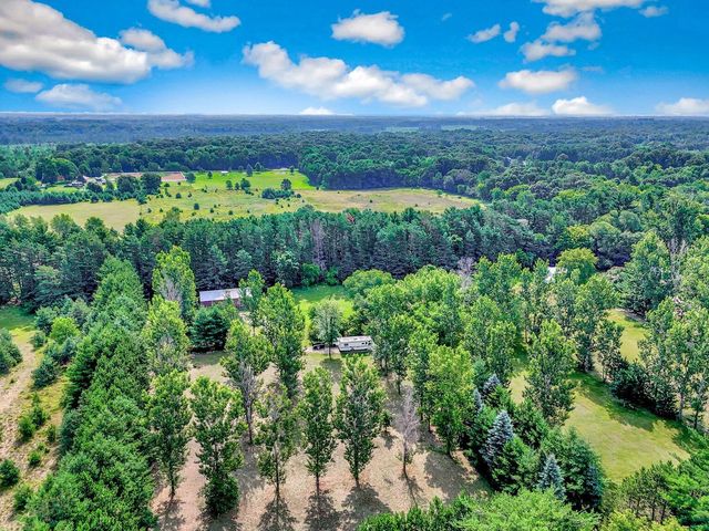 22615 Durant Street NE, Cedar, MN 55011