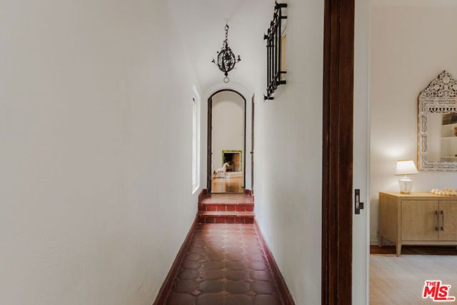 405 Toro Canyon Road, Carpinteria, CA 93013