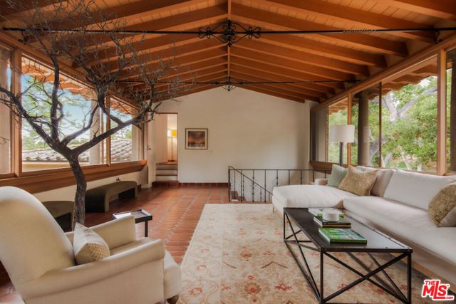 405 Toro Canyon Road, Carpinteria, CA 93013