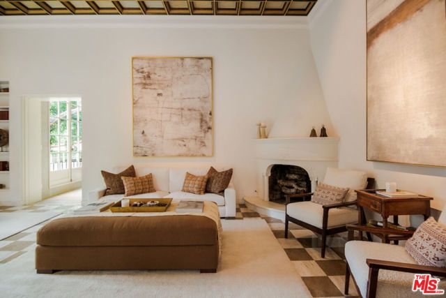 405 Toro Canyon Road, Carpinteria, CA 93013