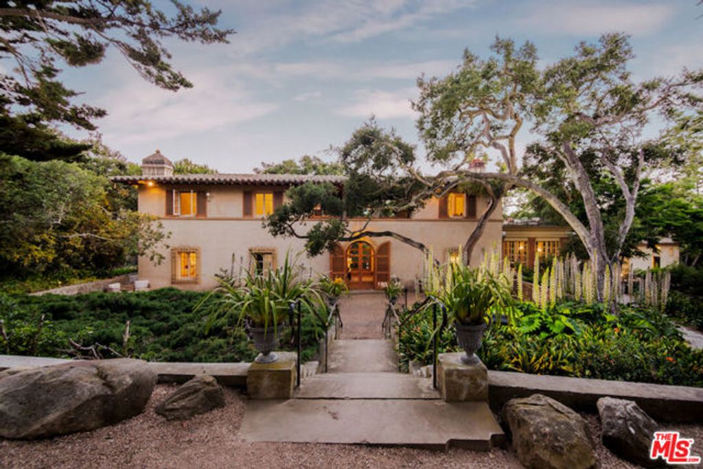 405 Toro Canyon Road, Carpinteria, CA 93013