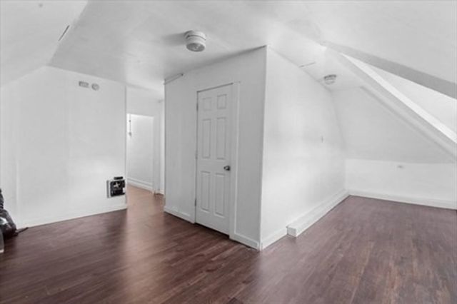24 Adams St, Springfield, MA 01105